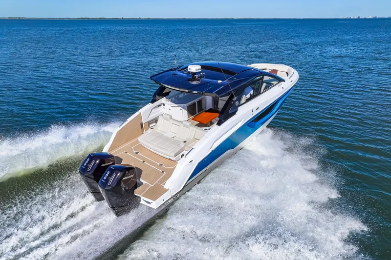 Slide: The Image of Cruisers Yachts 42 GLS Outboard 2026 - 53