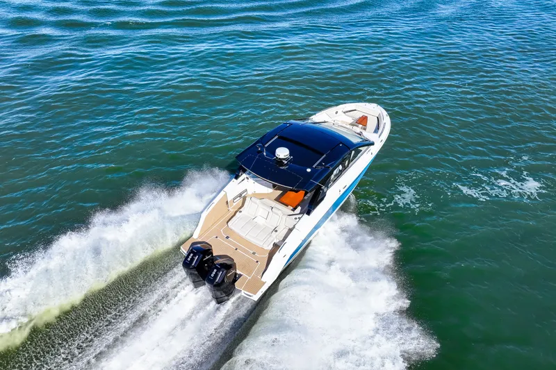 Slide: The Image of Cruisers Yachts 42 GLS Outboard 2026 - 56