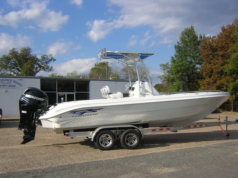 Slide: The Image of 2017 Glasstream 240 boat on trailer, side view. - 5