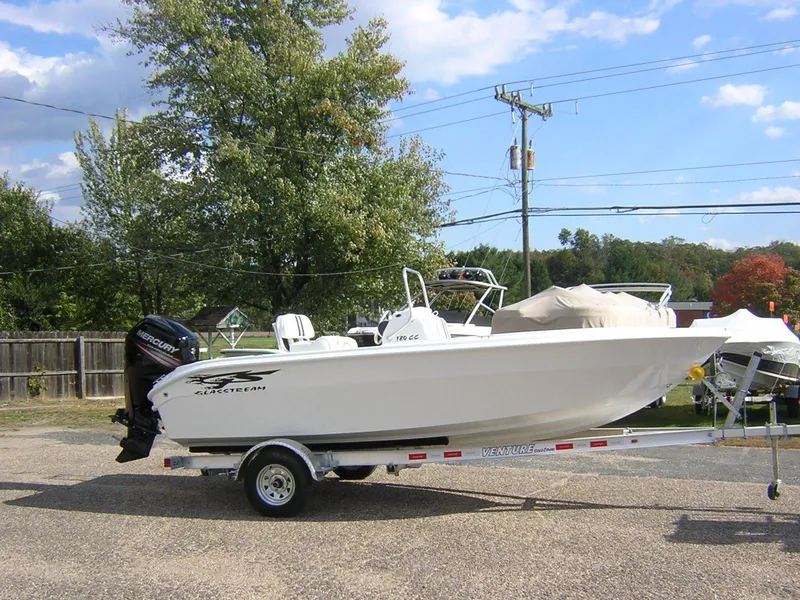 The Image of Glasstream 180 CC 2017 - undefined