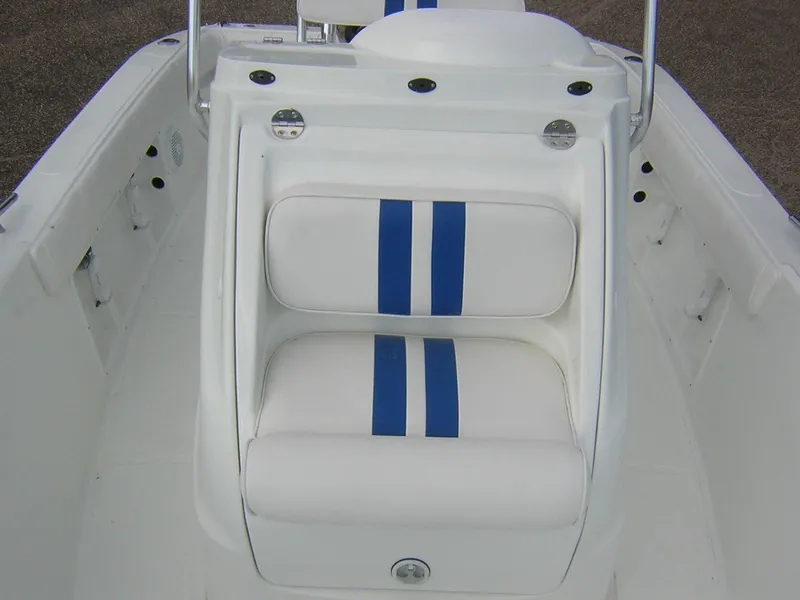 Slide: The Image of White seat with blue stripes on 2017 Glasstream 192 CC boat. - 11