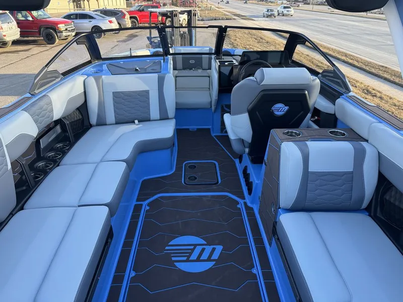 Slide: The Image of Malibu 24 MXZ 2026 - 6