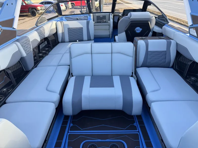 Slide: The Image of Malibu 24 MXZ 2026 - 5