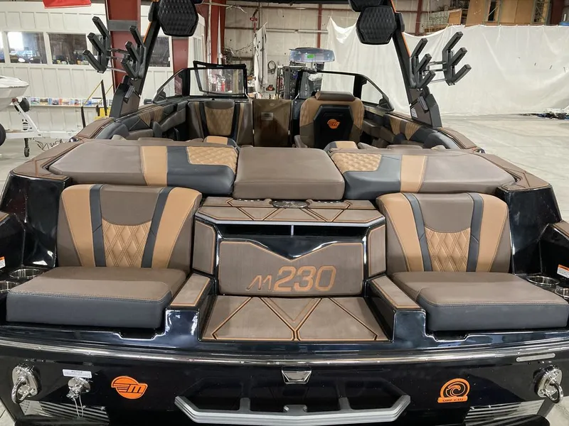 Slide: The Image of Malibu M230 2026 - 3
