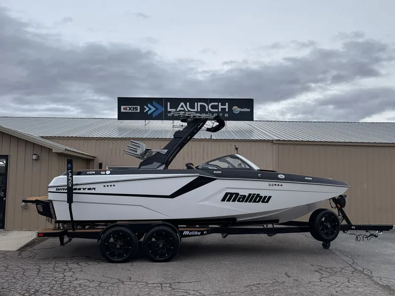 Slide: The Image of Malibu M230 2026 - 22