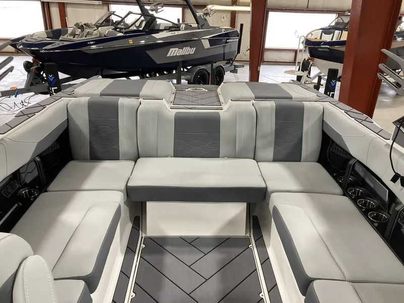 Slide: The Image of Malibu 23 LSV 2026 - 0