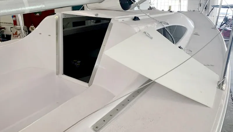 Slide: The Image of 2022 Catalina Capri 22 - Companionway - 9