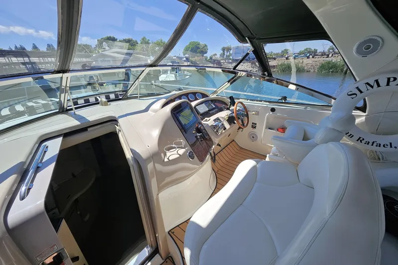 Slide: The Image of Sea Ray 380 Sundancer 2003 - 19