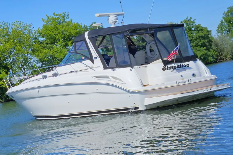 Slide: The Image of Sea Ray 380 Sundancer 2003 - 5