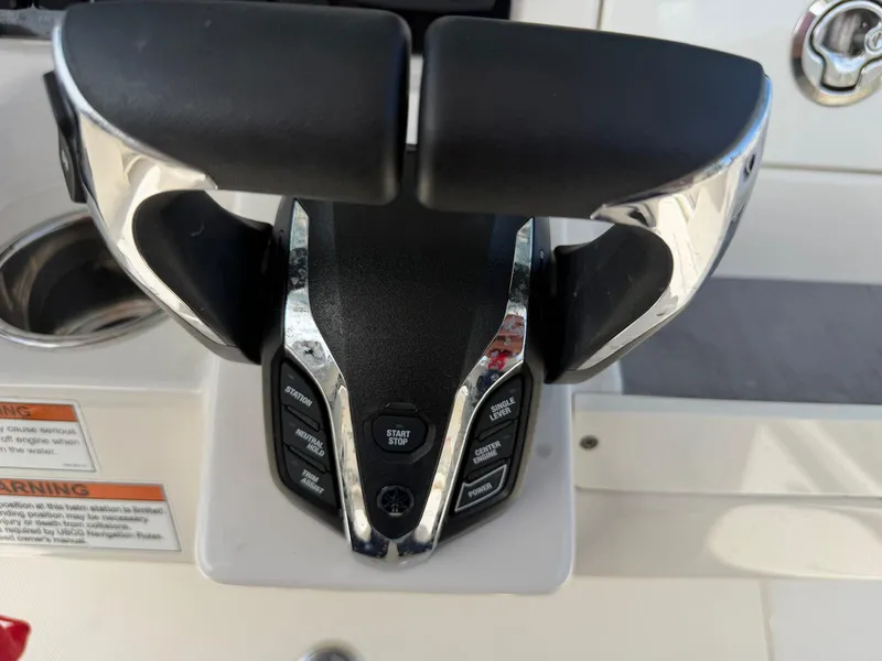 Slide: The Image of Sailfish 290 CC 2023 - 26