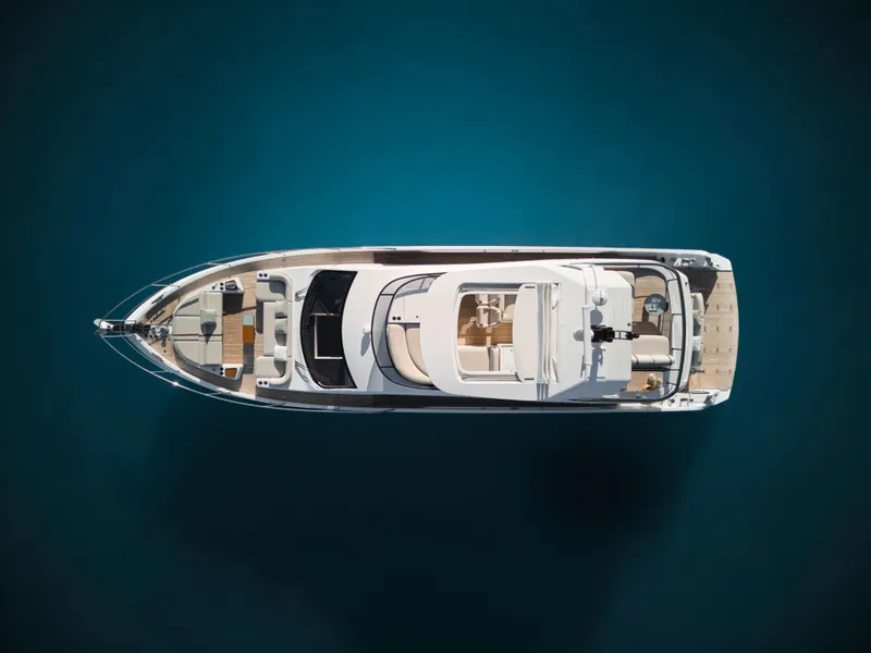 Slide: The Image of Azimut 62 FLY 2026 - 12