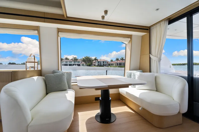 Slide: The Image of Azimut FLY 62 2026 - 35