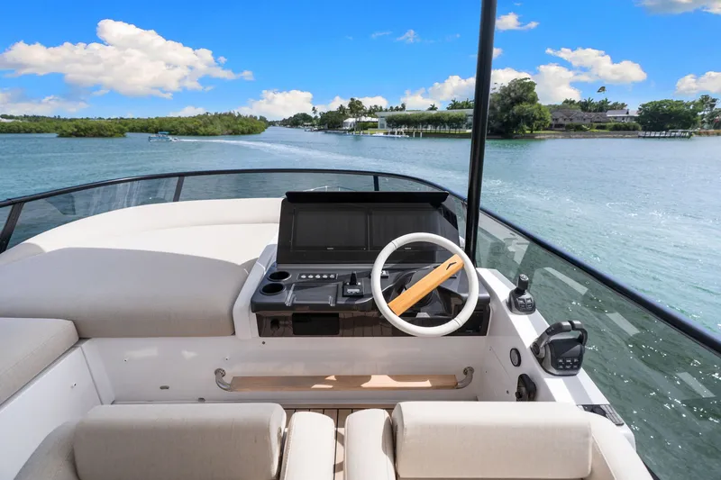 Slide: The Image of Azimut FLY 62 2026 - 55