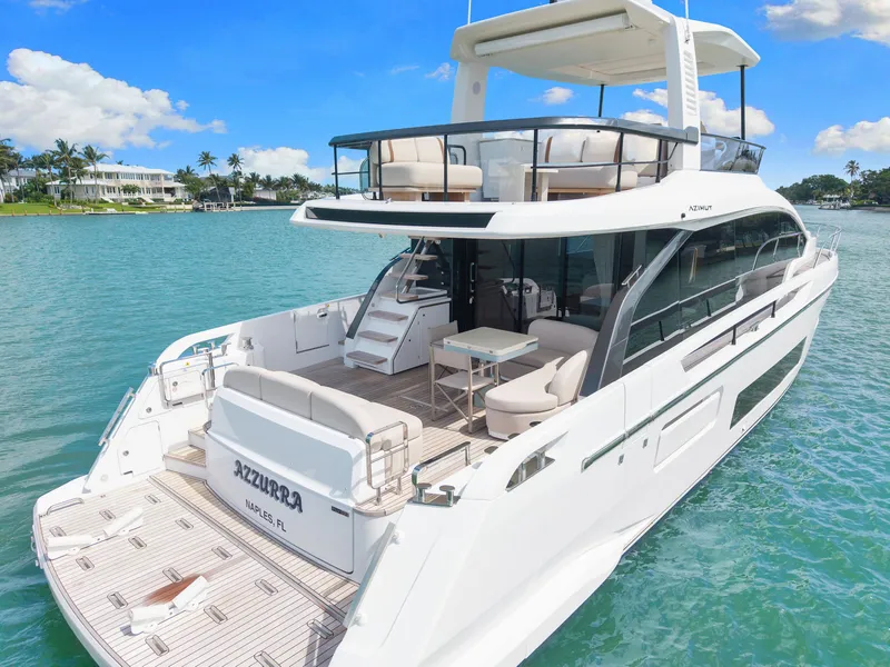 Slide: The Image of Azimut FLY 62 2026 - 8