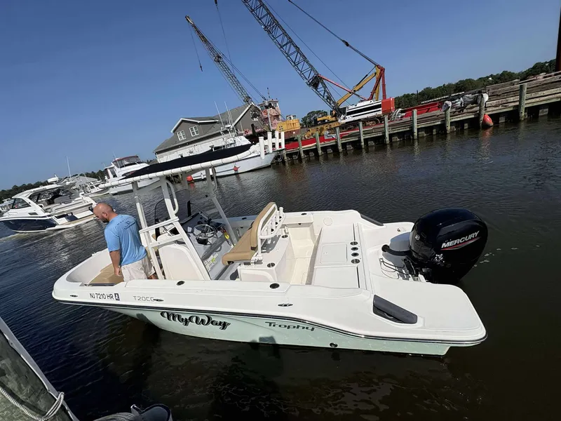 Slide: The Image of Bayliner T20CC 2022 - 7