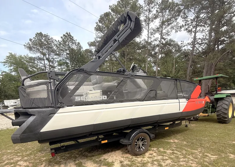 Slide: The Image of Sea-Doo Switch Sport 21' 2022 - 7