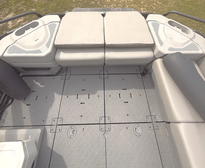 Slide: The Image of Sea-Doo Switch Sport 21' 2022 - 13