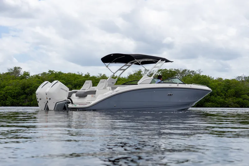 Slide: The Image of Sea Ray SDX 290 Outboard 2026 - 3