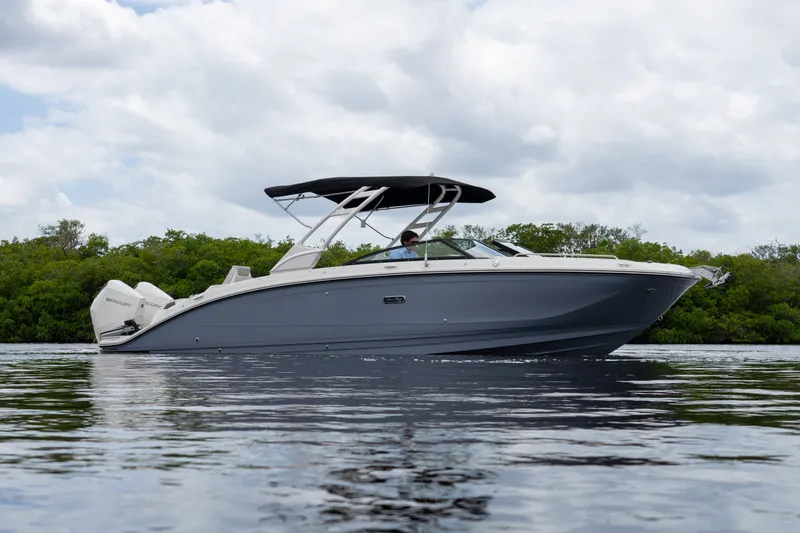 The Image of Sea Ray SDX 290 Outboard 2026 - 0