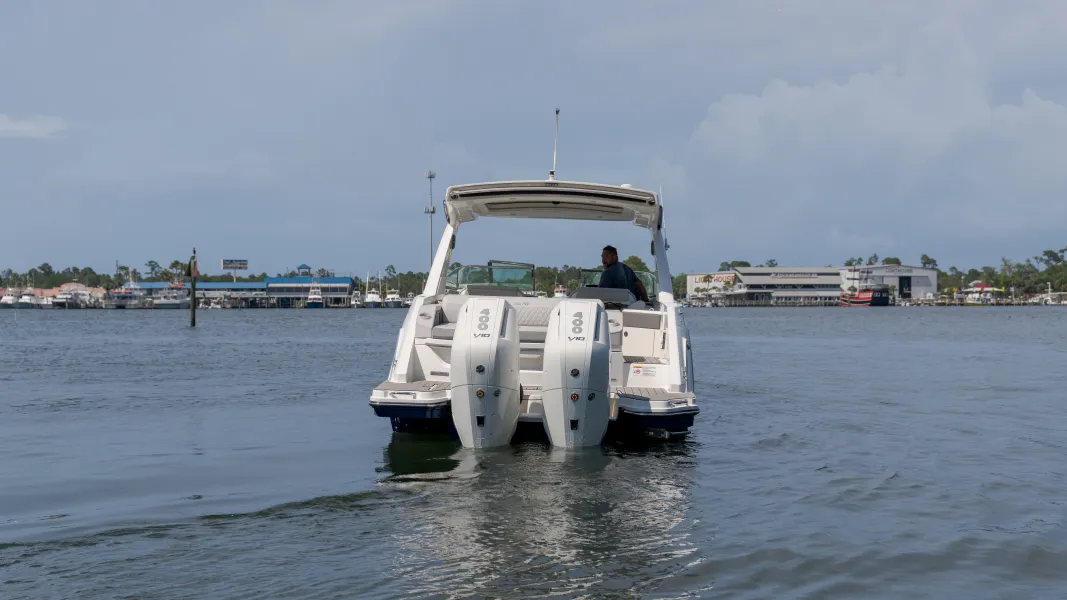 Slide: The Image of Sea Ray SLX 310 Outboard 2026 - 8