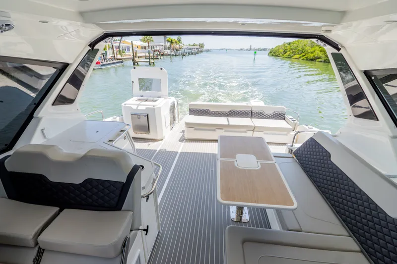 Slide: The Image of Aquila 36 SPORT 2023 - 10