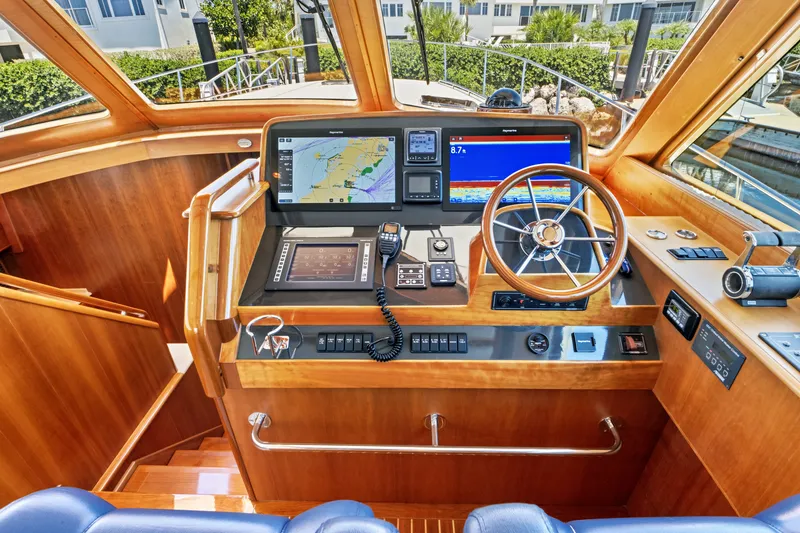 Slide: The Image of Hinckley Yachts TALARIA 55MY 2007 - 44