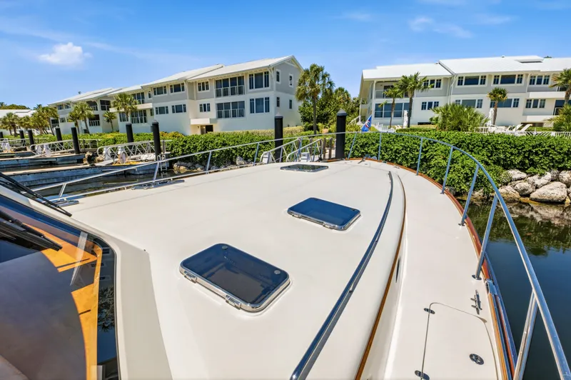 Slide: The Image of Hinckley Yachts TALARIA 55MY 2007 - 55