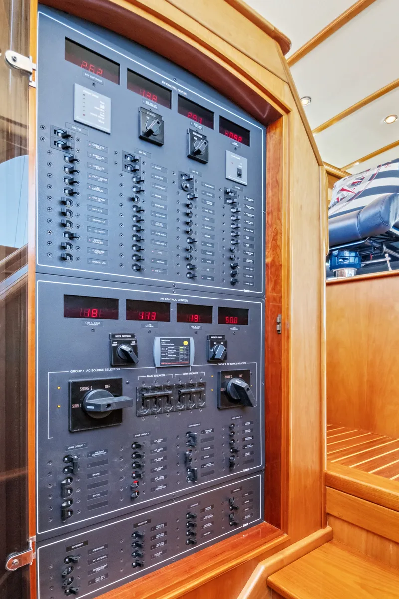Slide: The Image of Hinckley Yachts TALARIA 55MY 2007 - 71