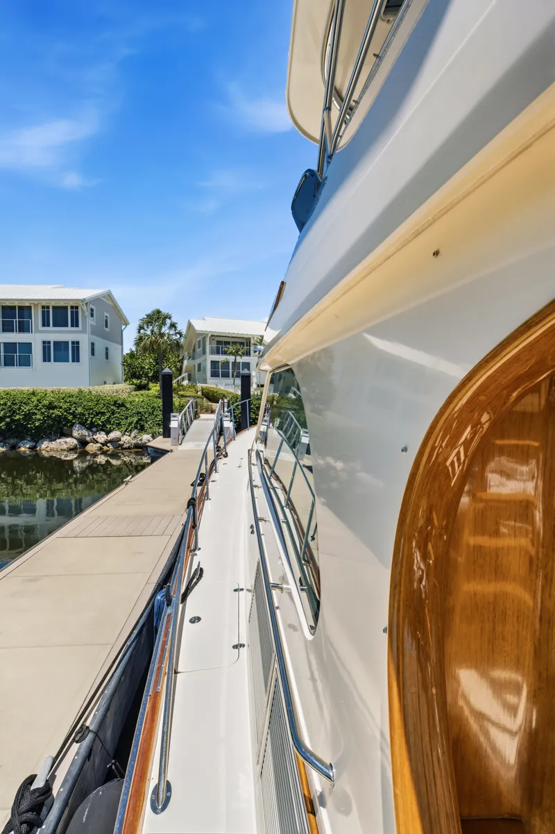 Slide: The Image of Hinckley Yachts TALARIA 55MY 2007 - 99