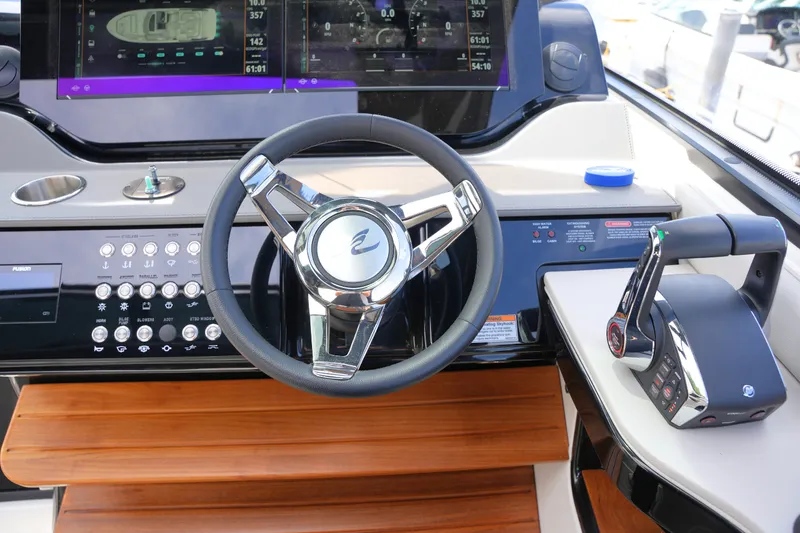 Slide: The Image of Sea Ray 370 SUNDANCER 2024 - 25