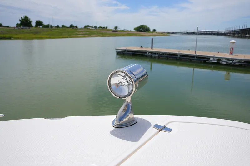 Slide: The Image of Sea Ray 370 SUNDANCER 2024 - 34