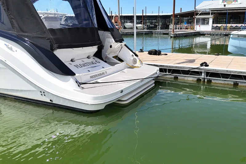 Slide: The Image of Sea Ray 370 SUNDANCER 2024 - 5