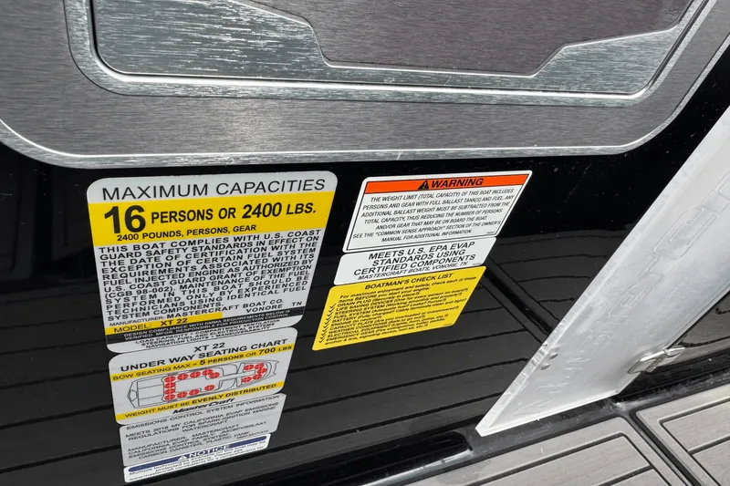 Slide: The Image of Mastercraft XT22 2018 - 27