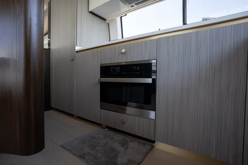 Slide: The Image of Azimut AZ 60-FLY 2019 - 49