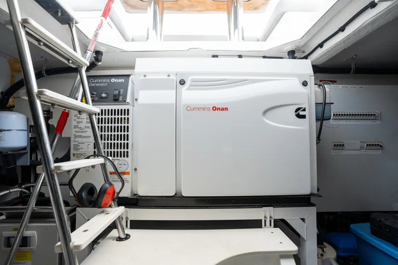 Slide: The Image of Azimut AZ 60-FLY 2019 - 74