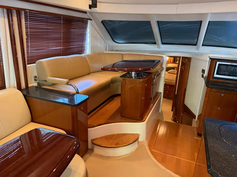 Slide: The Image of Sea Ray 52 SEDAN BRIDGE 2009 - 40