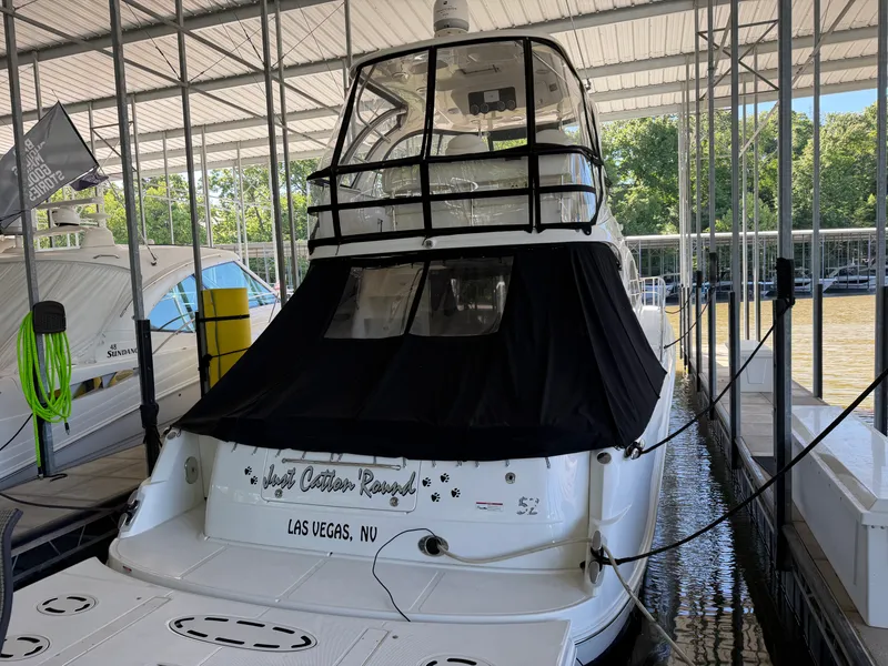 Slide: The Image of Sea Ray 52 SEDAN BRIDGE 2009 - 9