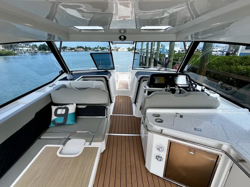Slide: The Image of Aquila 36 2019 - 14