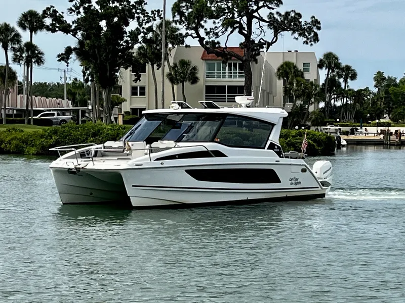 Slide: The Image of Aquila 36 2019 - 7