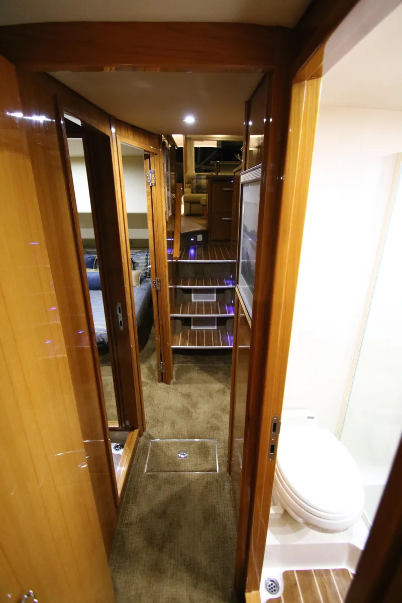 Slide: The Image of Interior of 2008 Riviera 47 Open Flybridge Series II yacht. - 23