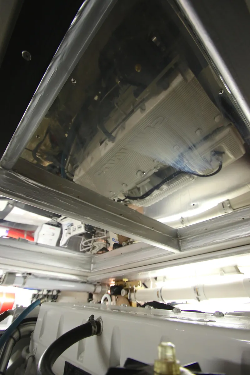 Slide: The Image of Riviera 47 Open Flybridge Series II 2008 - 45