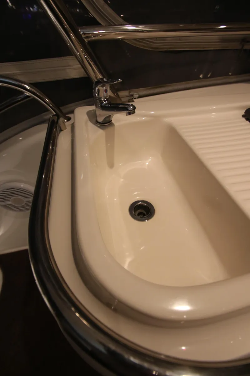 Slide: The Image of Riviera 47 Open Flybridge Series II 2008 - 48