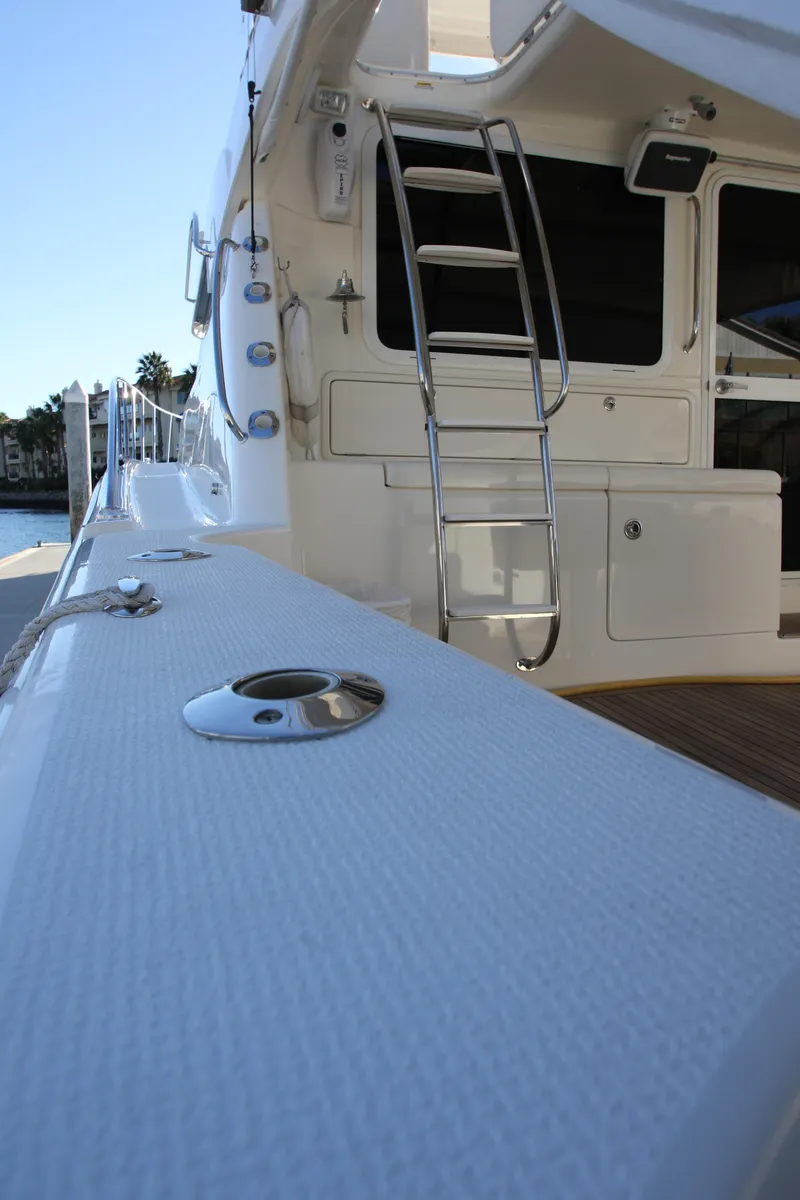 Slide: The Image of Riviera 47 Open Flybridge Series II 2008 - 70