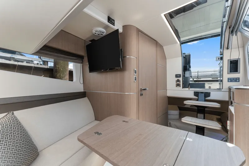 Slide: The Image of Galeon 325 GTO 2024 - 46