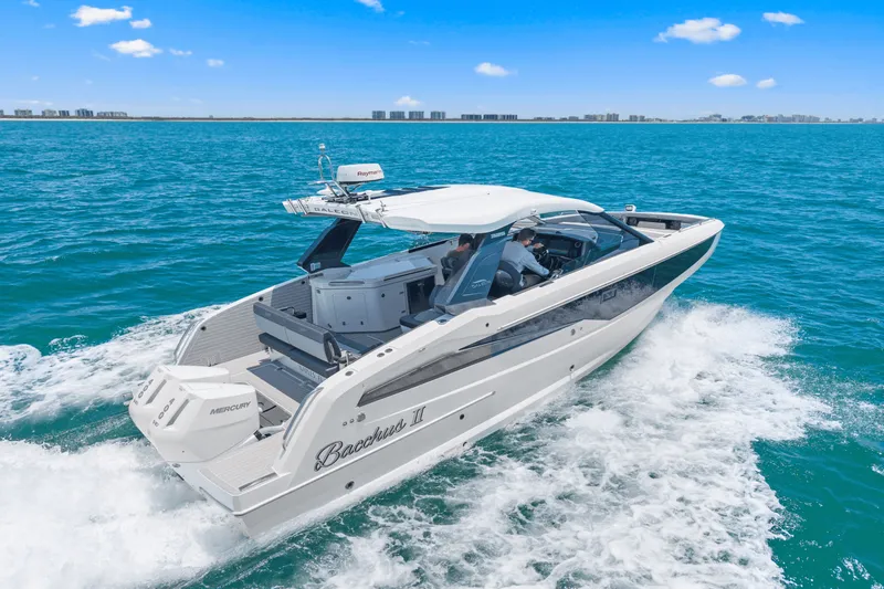 Slide: The Image of Galeon 325 GTO 2024 - 7