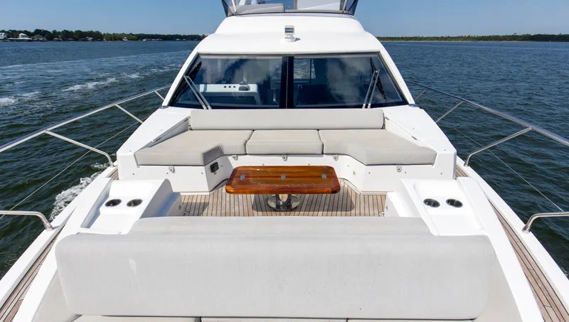 Slide: The Image of Azimut 60 FLY 2019 - 54