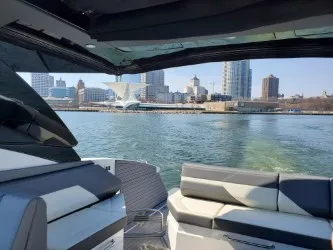 Slide: The Image of Cruisers 38 GLS 2021 - 26