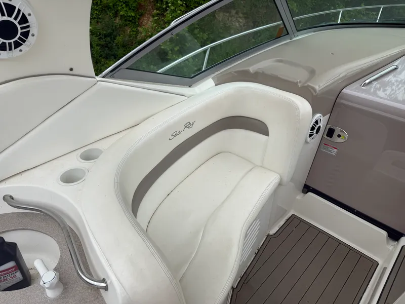 Slide: The Image of Sea Ray Sundancer 320 2003 - 12
