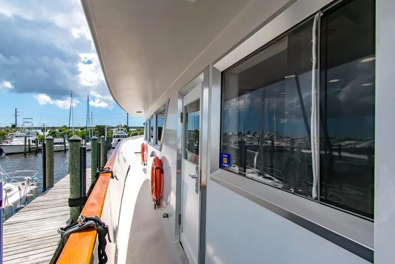 Slide: The Image of portside  - 44