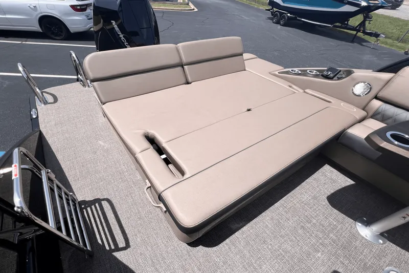 Slide: The Image of Bennington 25QX 2025 - 14